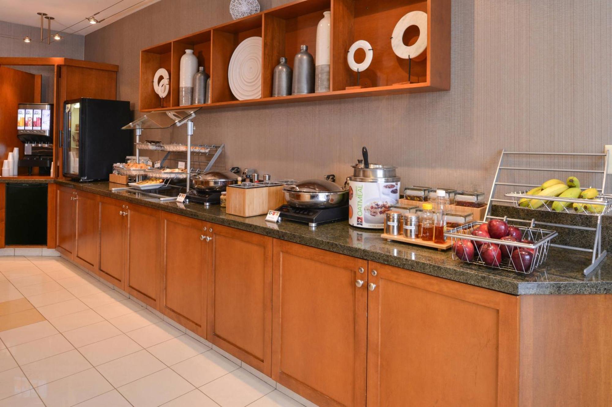 Springhill Suites Pittsburgh Mills Tarentum Экстерьер фото