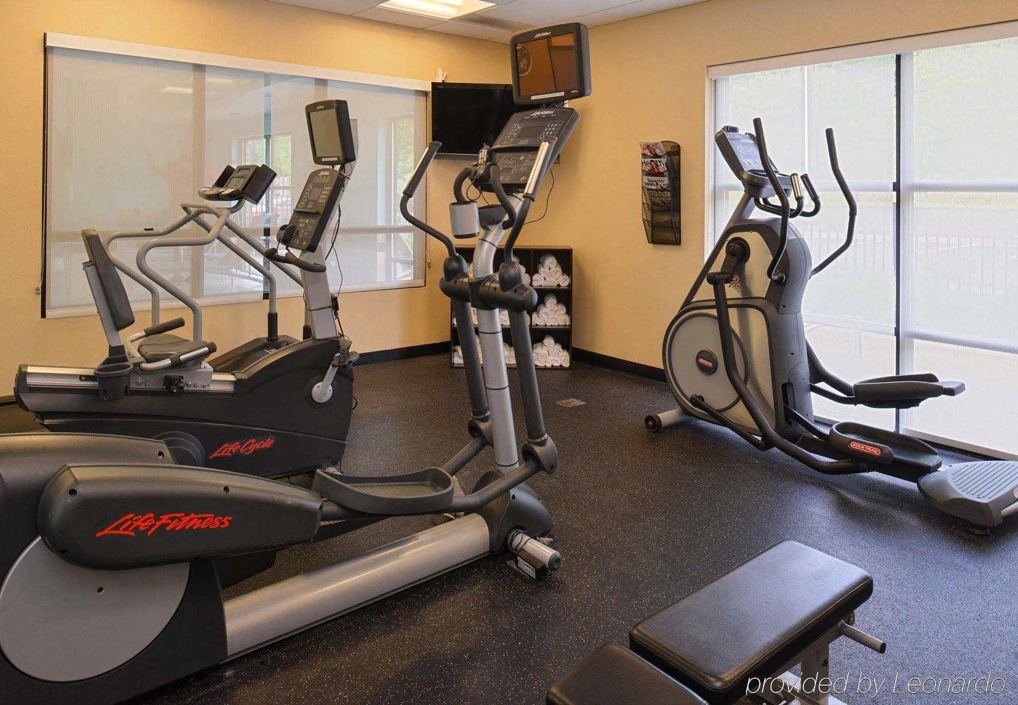 Springhill Suites Pittsburgh Mills Tarentum Экстерьер фото