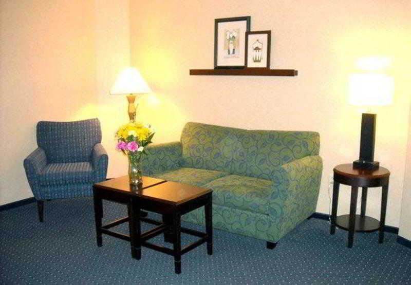 Springhill Suites Pittsburgh Mills Tarentum Номер фото